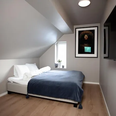 Apartment Trolltunga *